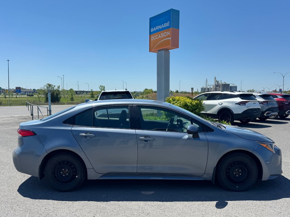 2024 Toyota Corolla LE Heated seats + Back up Camera