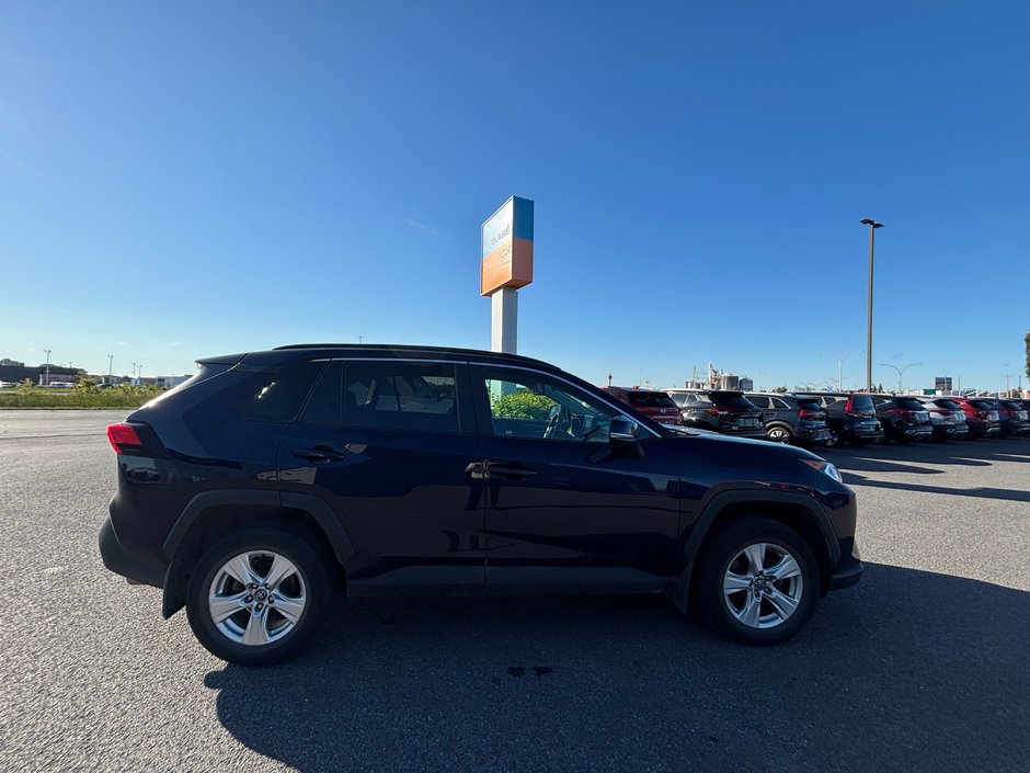 Toyota RAV4 XLE 2019-2