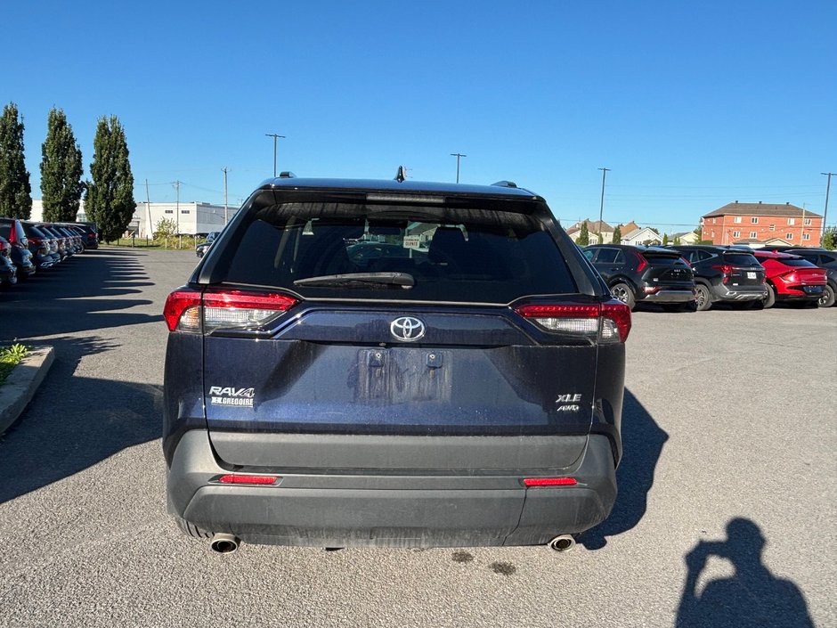 Toyota RAV4 XLE 2019-3
