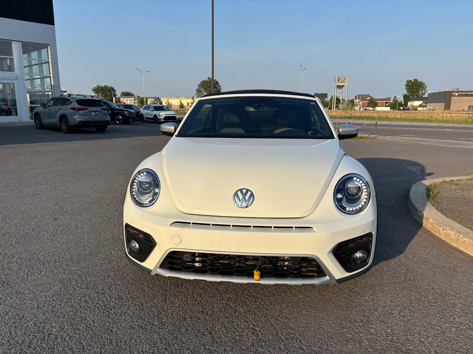 2019 Volkswagen Beetle Convertible Dune-7