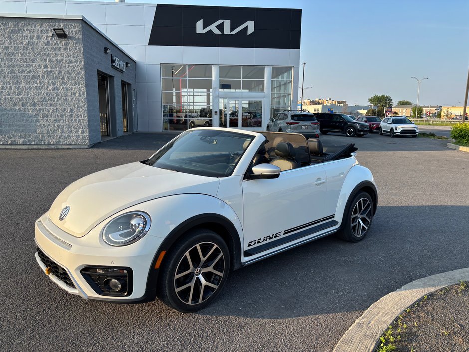 2019 Volkswagen Beetle Convertible Dune-0