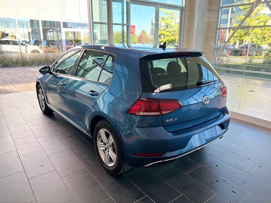 Volkswagen Golf Comfortline 2021-1