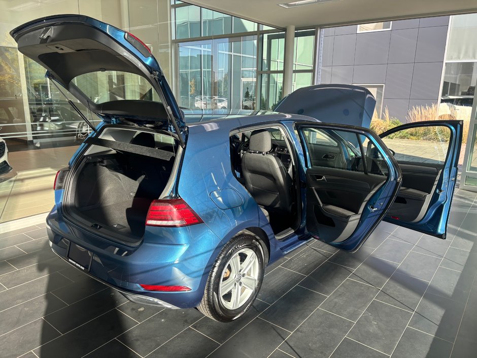 Volkswagen Golf Comfortline 2021-6