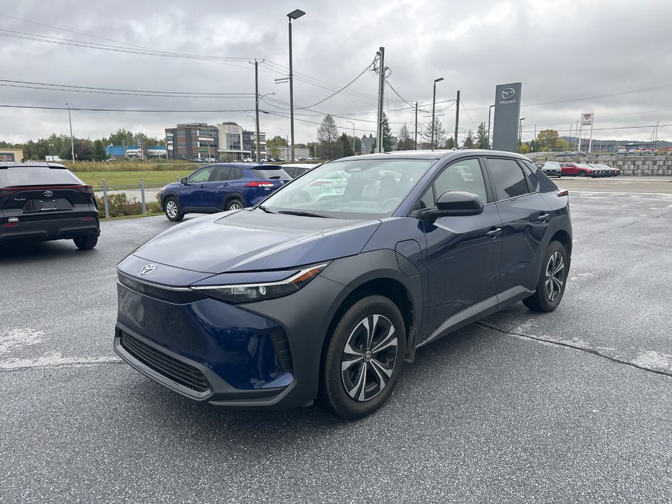 2023 Toyota BZ4X XLE AWD in Cowansville, Quebec