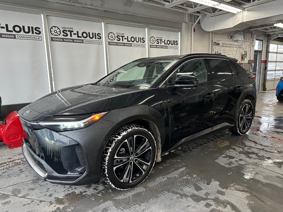 Toyota bZ4X XLE TECHNOLOGIE 2023 à Cowansville, Québec