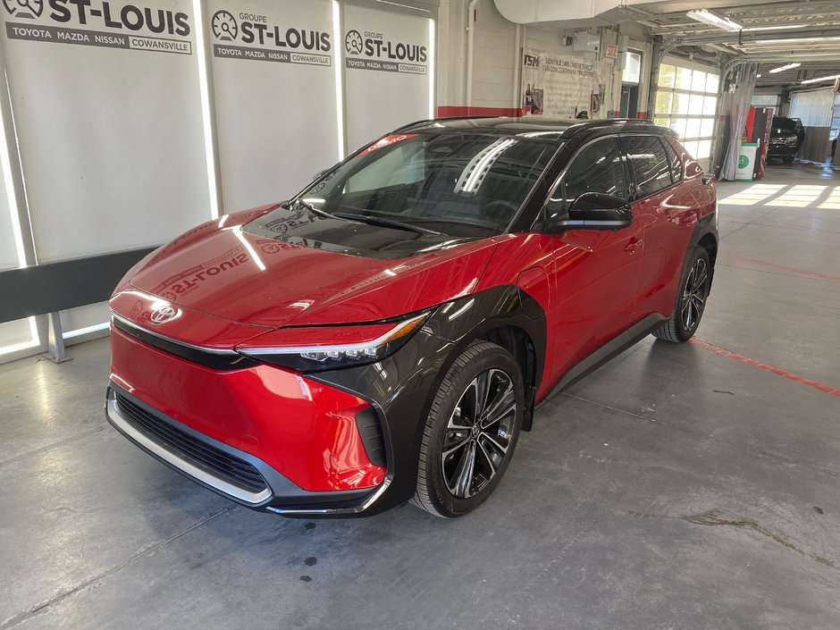 Toyota BZ4X XLE TECH AWD 2025 à Cowansville, Québec