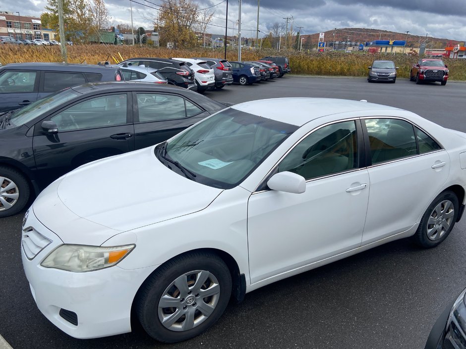 Toyota Camry LE 2011 à Cowansville, Québec