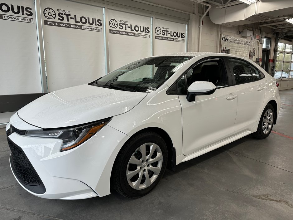 2021 Toyota Corolla Le in Cowansville, Quebec