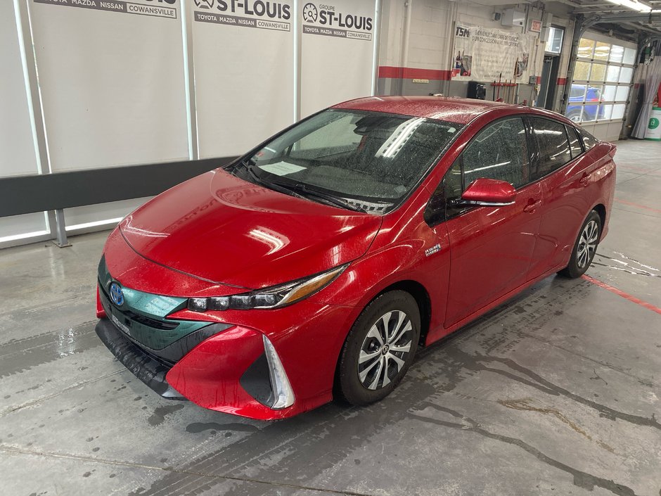 2020 Toyota Prius Prime UPGRADE in Cowansville, Quebec
