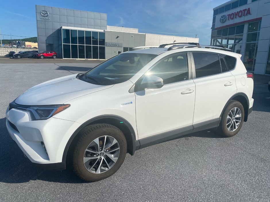 Toyota RAV4 LE+ 2018 à Cowansville, Québec