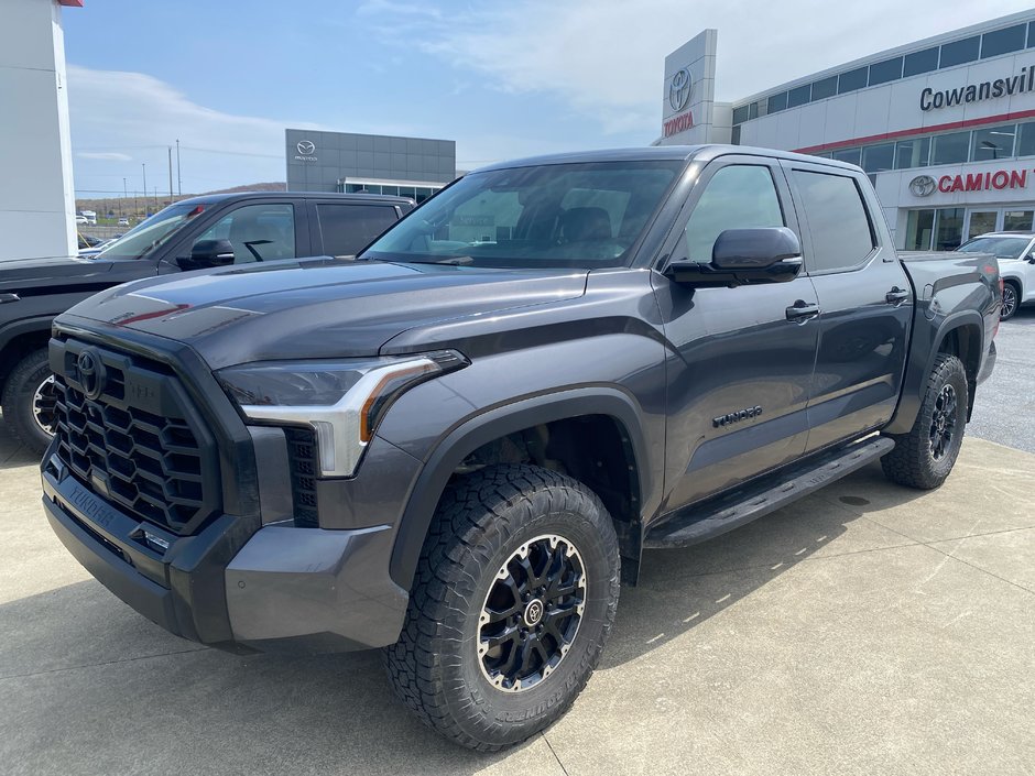 2023 Toyota Tundra Limited in Cowansville, Quebec