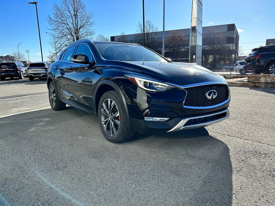 Infiniti QX30 S 2018 ONE OWNER, LOW KM, CLEAN CARFAX