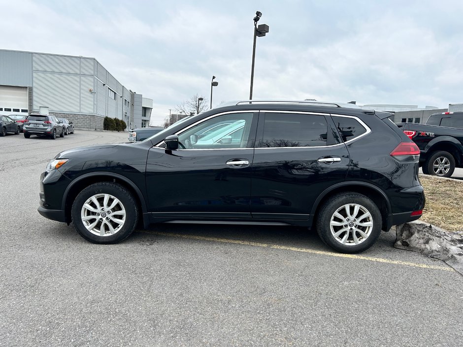 2019 Nissan Rogue S special edition-1