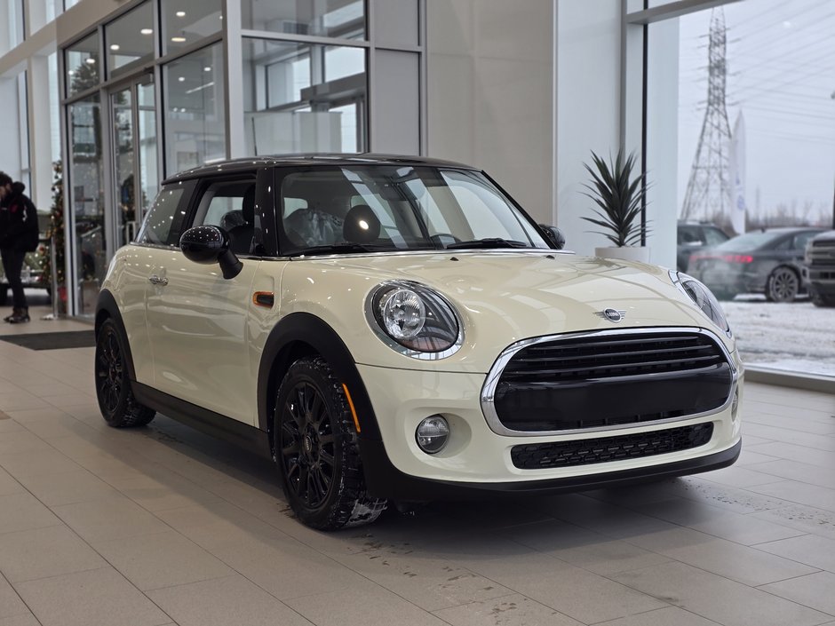 2019 MINI 3 Door Cooper | BAS KM | TOIT PANO | CAM | CUIR | +++ in Laval, Quebec