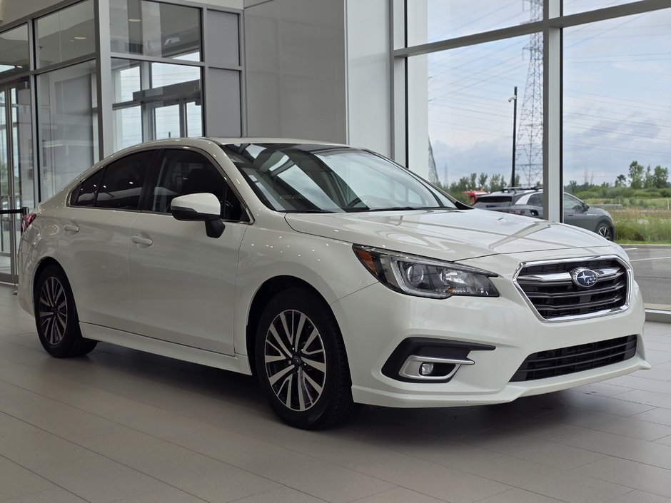 Legacy Touring AWD | TOIT | CAMÉRA | BLUETOOTH | +++ 2019 à Laval, Québec