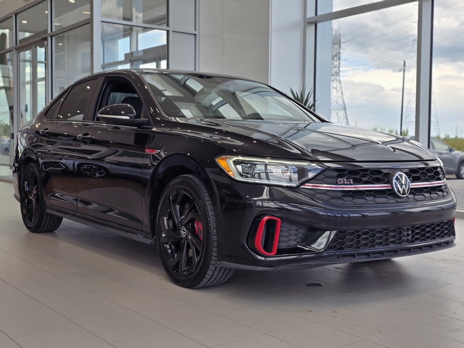 2024 Volkswagen Jetta GLI DSG | TOIT | CUIR | NAV | CARPLAY | BAS KM!! in Laval, Quebec