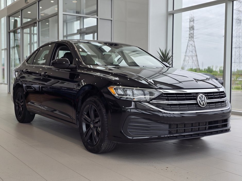 Volkswagen Jetta Comfortline CARPLAY | CAMÉRA | CUIR | BLUETOOTH 2022 à Laval, Québec