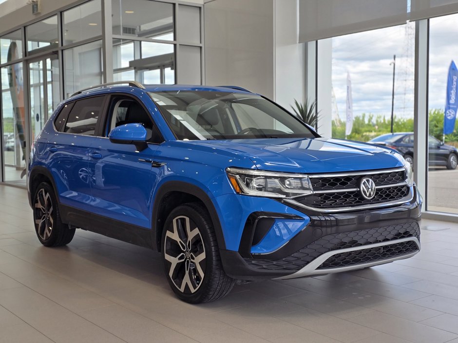 Volkswagen Taos Highline TOIT PANO | CUIR | CARPLAY | CAMÉRA | +++ 2022 à Laval, Québec