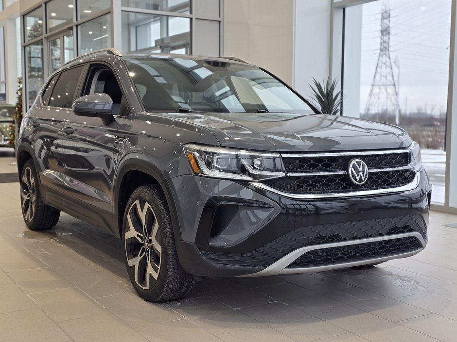 Volkswagen Taos Highline | BAS KM | DÉMARREUR | PANO | CUIR | AWD 2022 à Laval, Québec