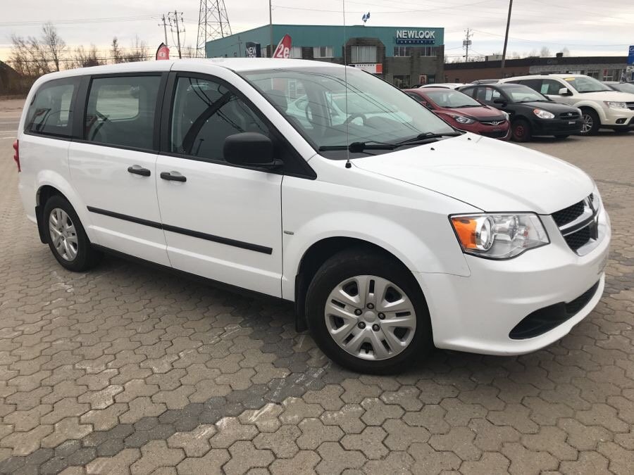 2014 dodge grand caravan se