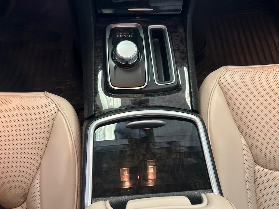 2018 Chrysler 300 Limited