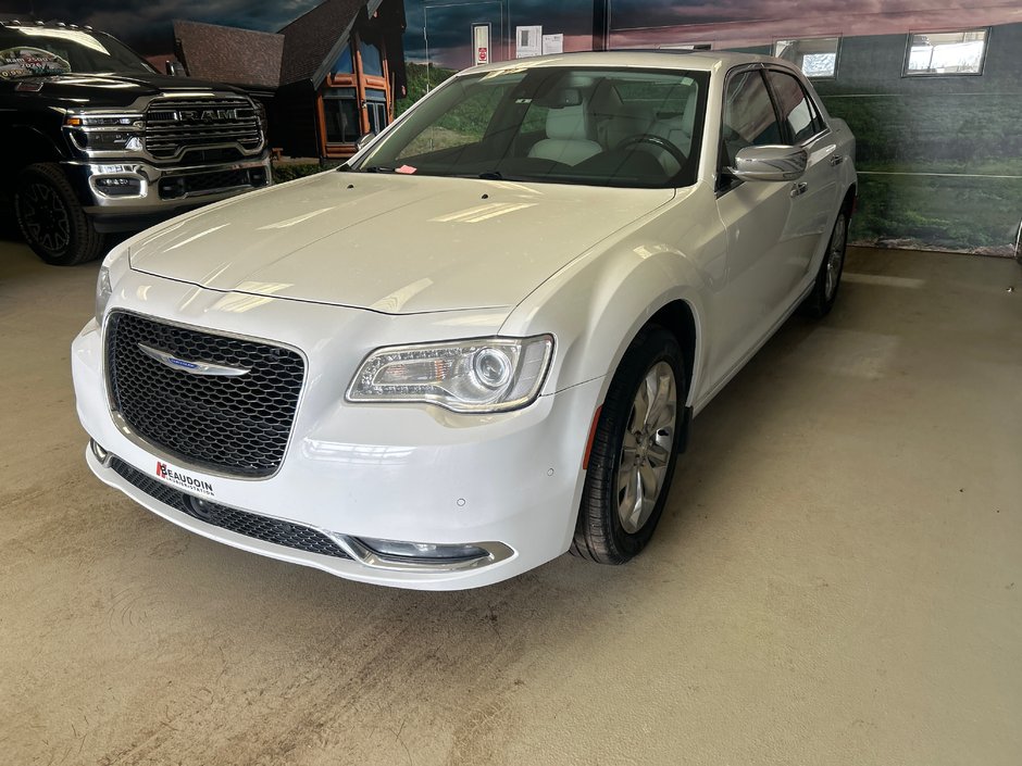 2018 Chrysler 300 Limited