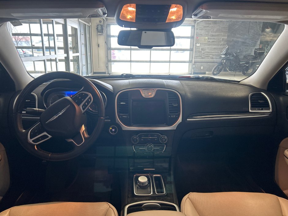 2018 Chrysler 300 Limited