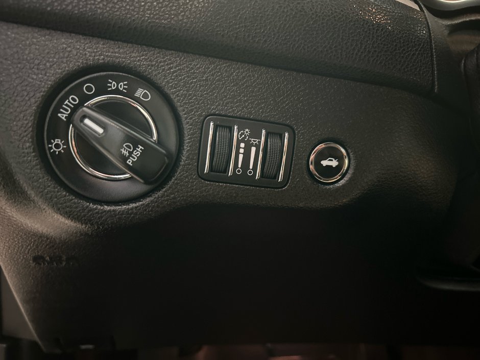 2018 Chrysler 300 Limited