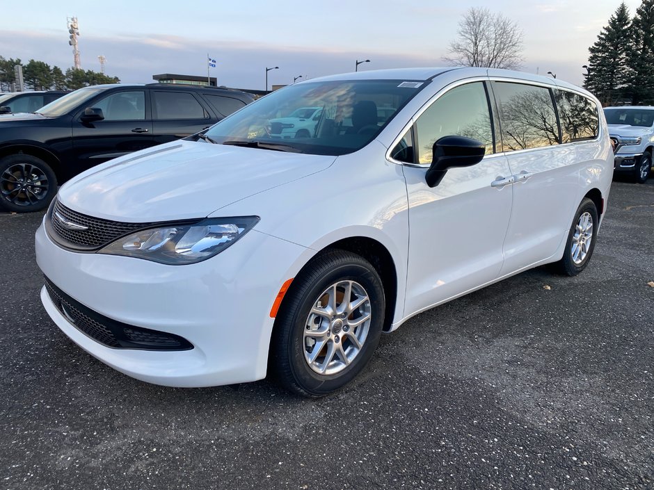 2024 Chrysler Grand Caravan SXT