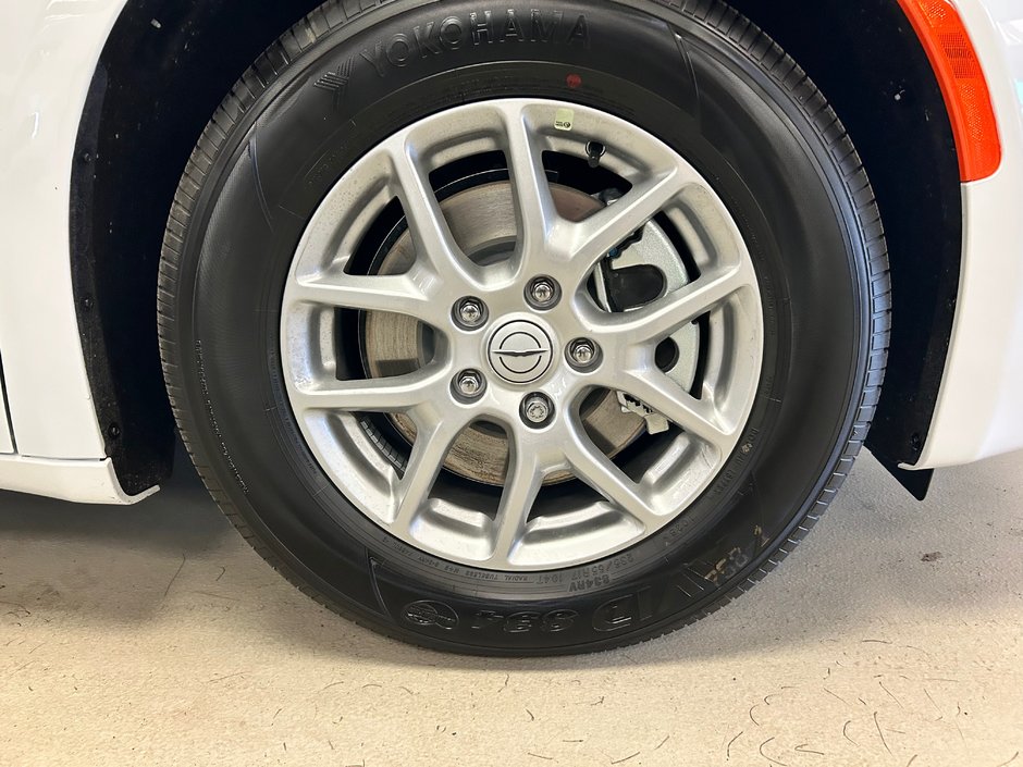 2025 Chrysler Grand Caravan SXT