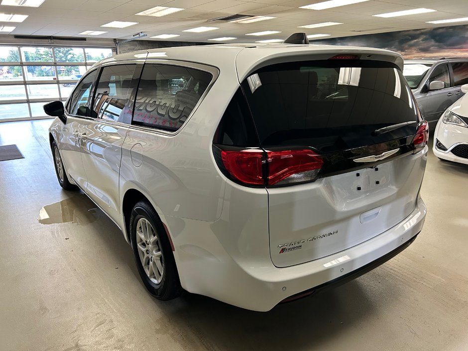2025 Chrysler Grand Caravan SXT