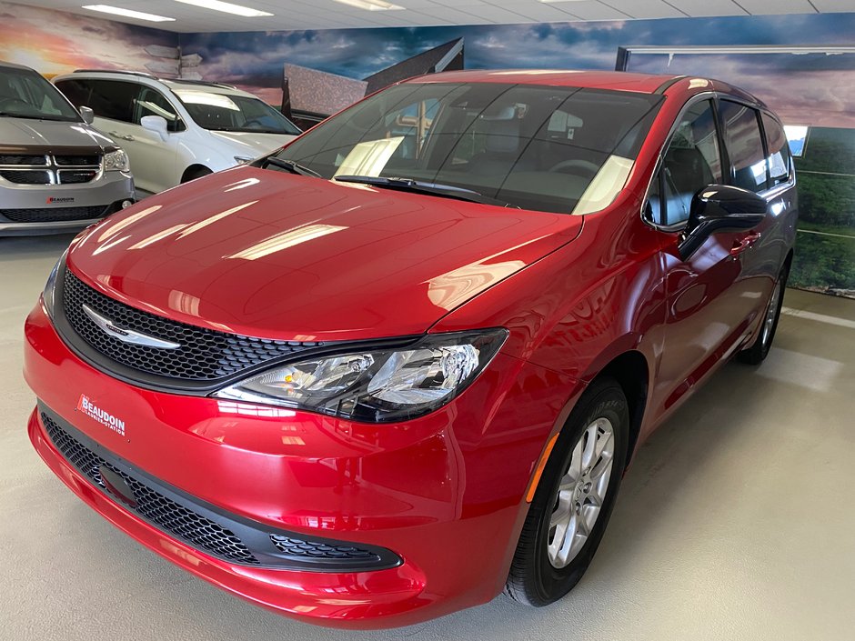 2025 Chrysler GRAND CARAVAN SXT