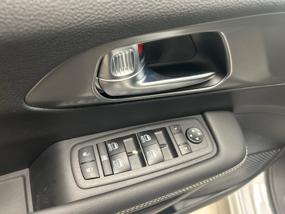 Chrysler Grand Caravan SXT 2026