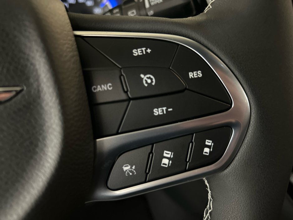 Chrysler Grand Caravan SXT 2026