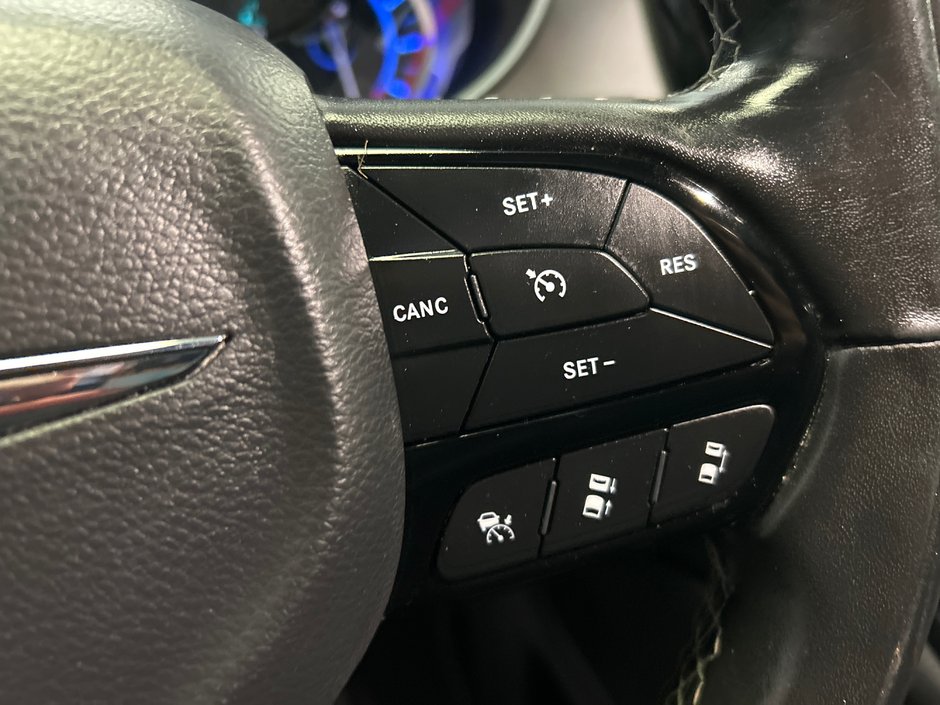 2022 Chrysler PACIFICA LIMITÉE