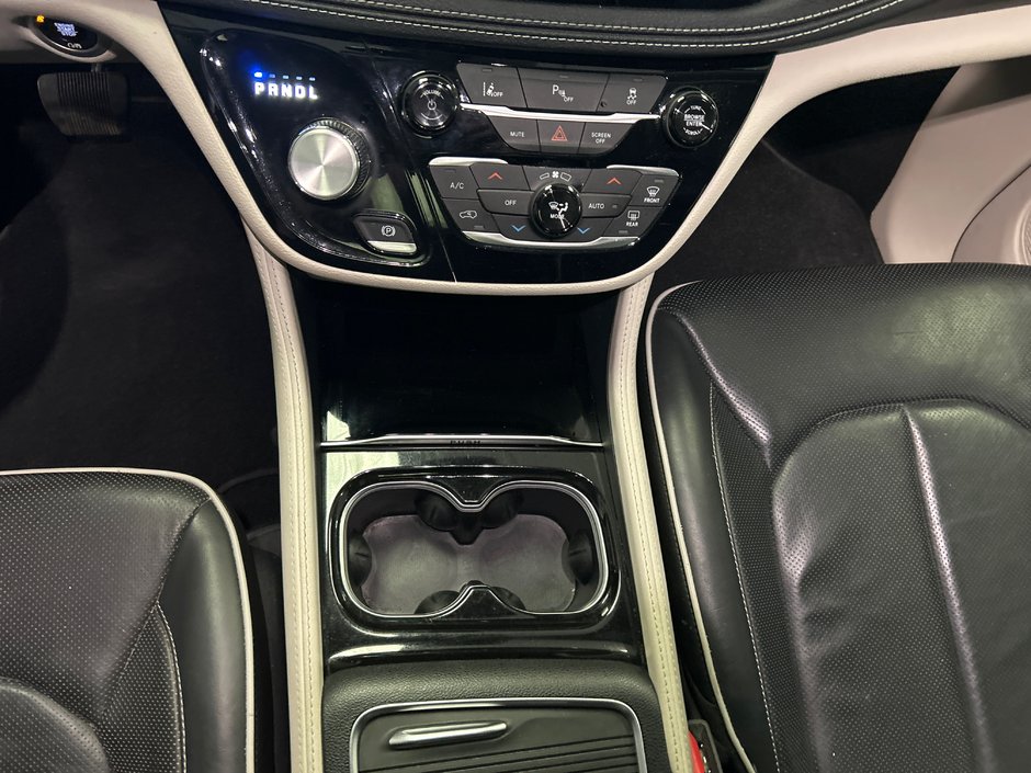2023 Chrysler Pacifica LIMITÉE