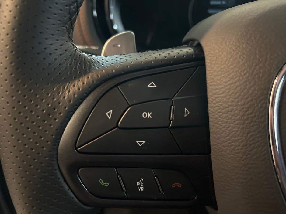 Dodge Durango GT HEMI V8 PREMIUM 2026 SIÈGES AVANT CHAUF. VENTILÉS* SIÈGES CHAUF. 2E RANGÉE* ENSEMBLE TOW`NGO* ENSEMBLE BLACK TOP 2.0*