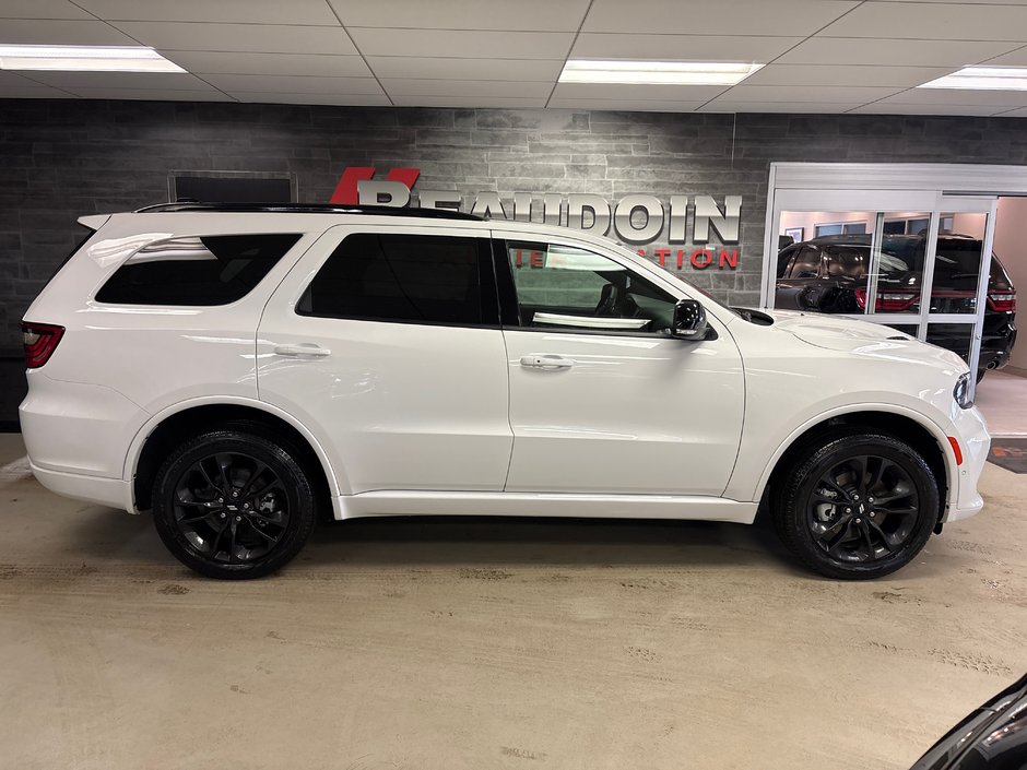 Dodge Durango GT PLUS 2026 ENSEMBLE BLACKTOP* SIÈGES AVANT ET ARRIÈRE CHAUF.* SIÈGES AVANT VENTILÉS* FREIN DE REMORQUE