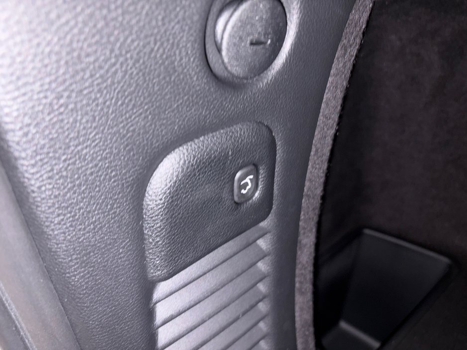 Dodge Durango GT PLUS 2026 ENSEMBLE BLACKTOP* SIÈGES AVANT ET ARRIÈRE CHAUF.* SIÈGES AVANT VENTILÉS* FREIN DE REMORQUE