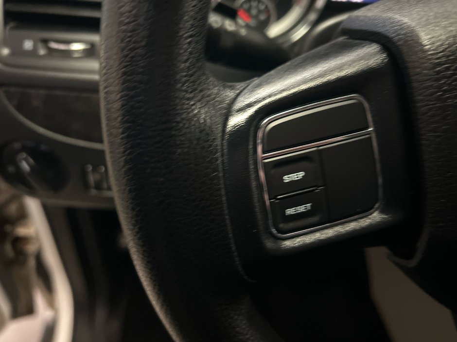 2015 Dodge GR CARAVAN Canada Value Package