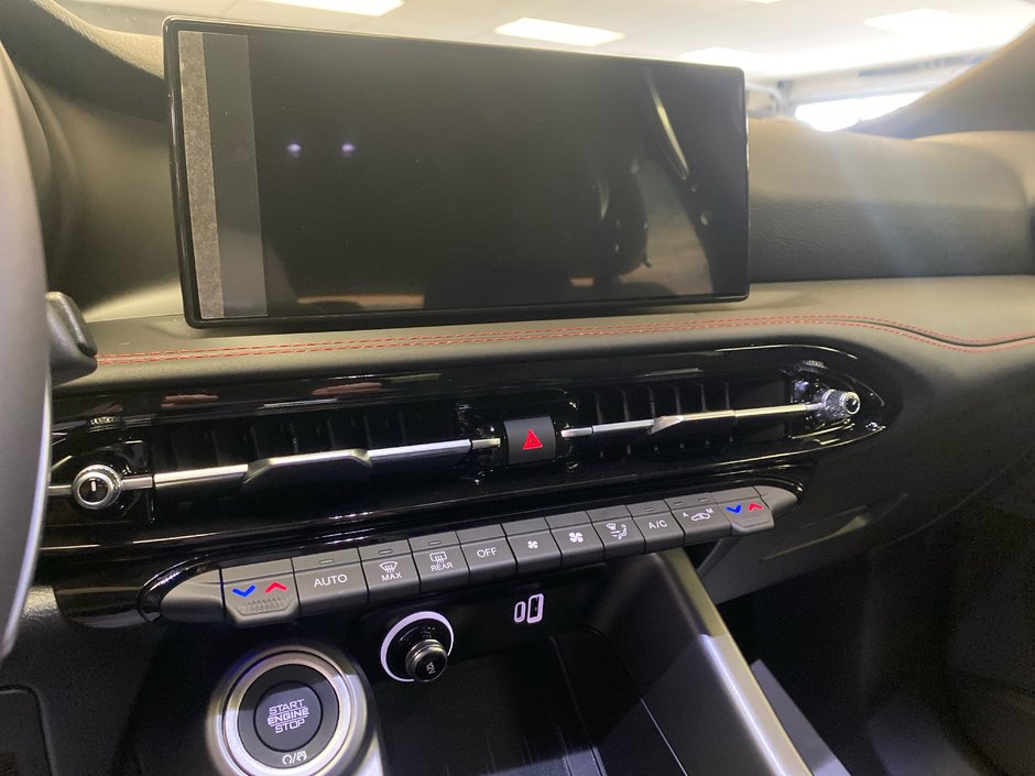 Dodge Hornet PHEV R/T 2024 AWD * HYBRIDE BRANCHABLE * RABAIS LIQUIDATION * SIÈGES ET VOLANT CHAUFFANTS * RÉGULATEUR DE VITESSE