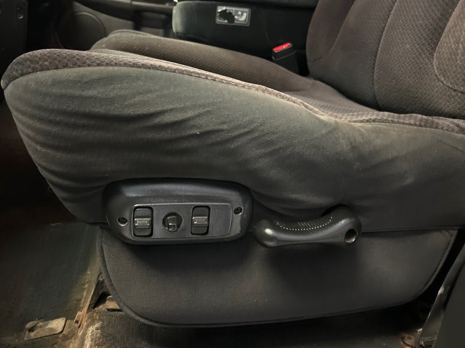 2004 Dodge RAM 1500 ST/SLT SLT
