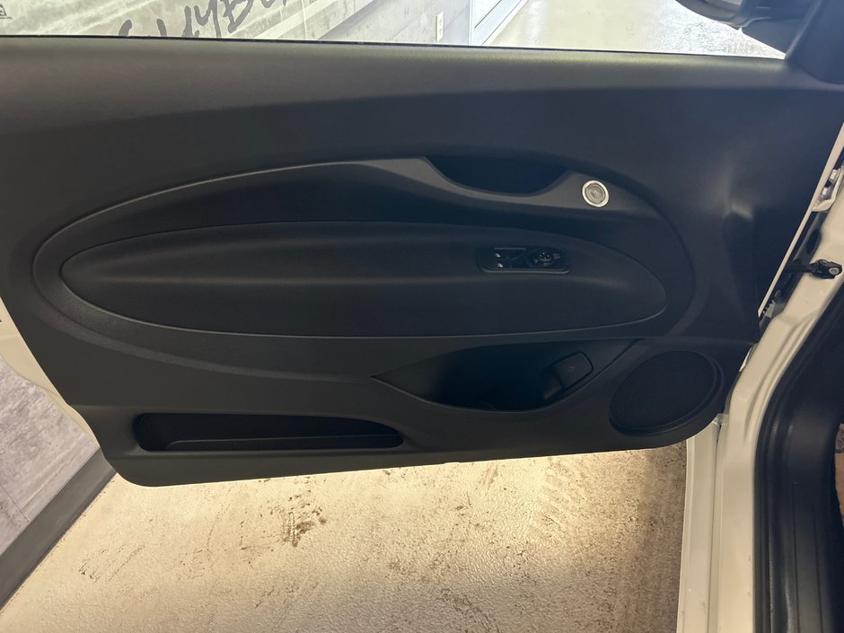 Fiat 500e RED 2025 100% ÉLECTRIQUE * SIÈGES AVANT CHAUFFANTS