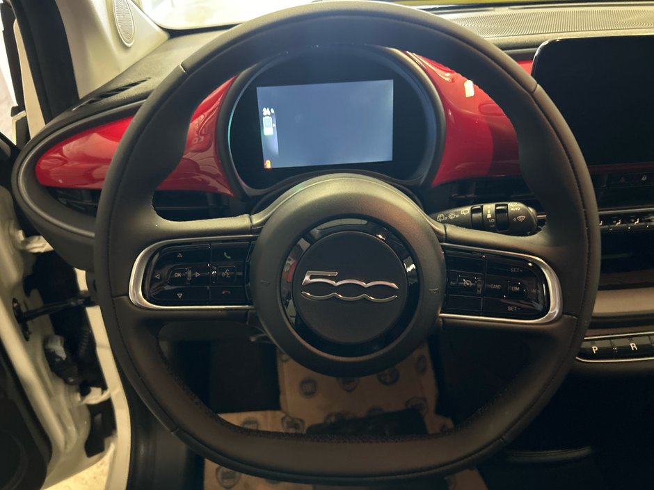 Fiat 500e RED 2025 100% ÉLECTRIQUE * SIÈGES AVANT CHAUFFANTS