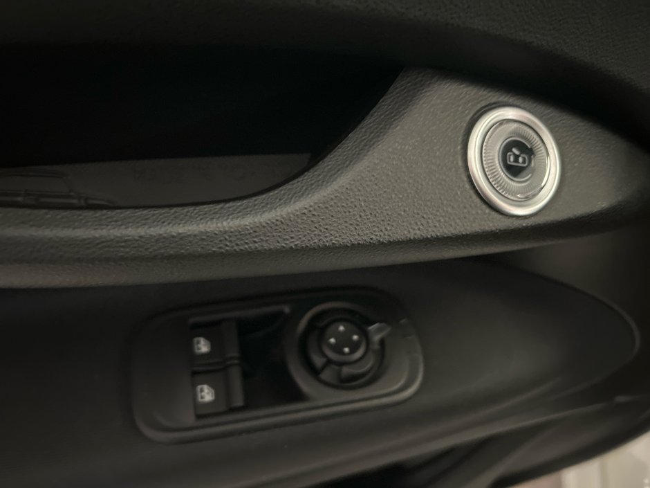 Fiat 500e RED 2025 100% ÉLECTRIQUE * SIÈGES AVANT CHAUFFANTS