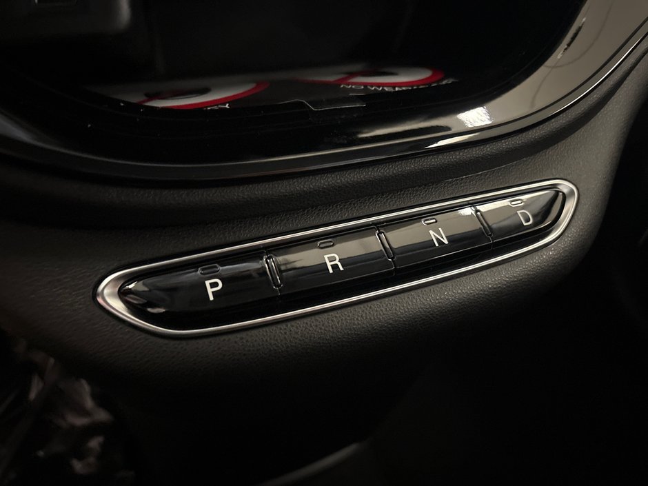 Fiat 500e POP 2026 SIÈGES CHAUF.* RÉGULATEUR DE VITESSE* SELECTEUR E-MODE* CARPLAY/ANDROID AUTO* 230 KM D'AUTONOMIE