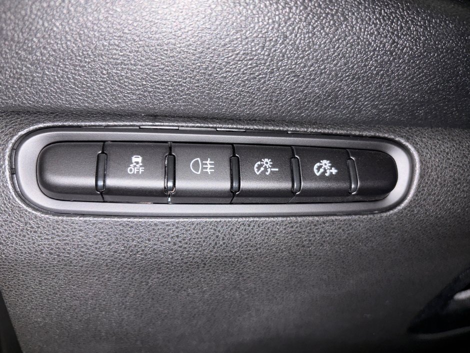 Fiat 500e POP 2026 SIÈGES CHAUF.* RÉGULATEUR DE VITESSE* SELECTEUR E-MODE* CARPLAY/ANDROID AUTO* 230 KM D'AUTONOMIE