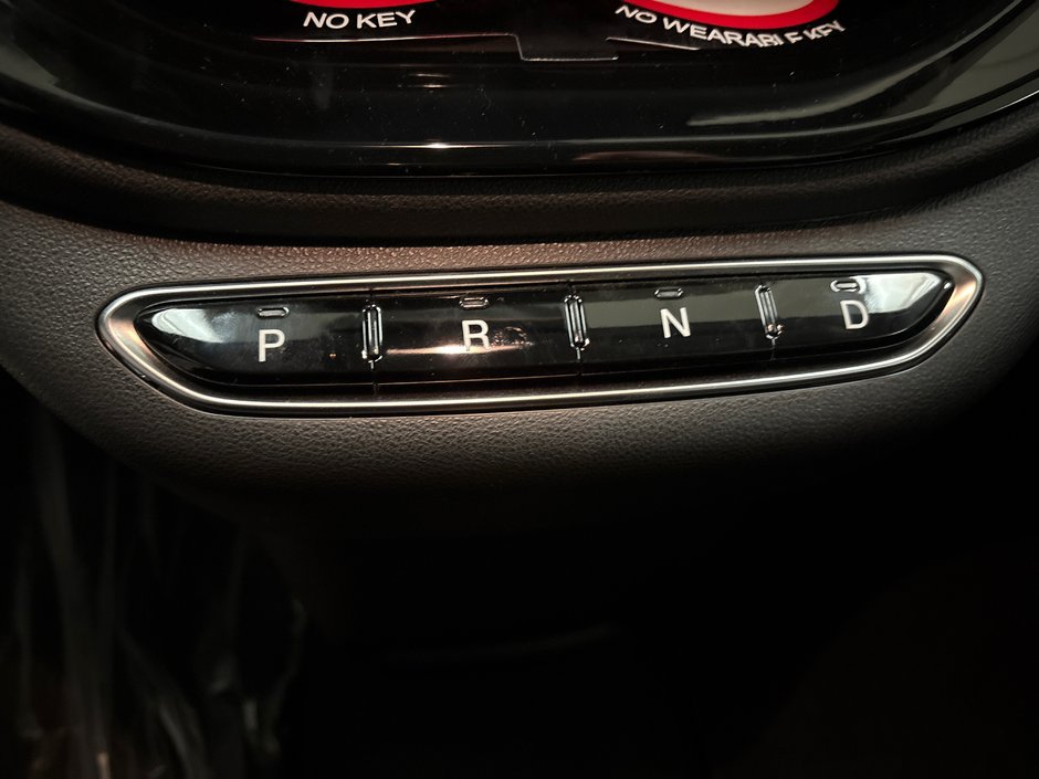 Fiat 500e POP 2026 SIÈGES CHAUF.* RÉGULATEUR DE VITESSE* SELECTEUR E-MODE* CARPLAY/ANDROID AUTO* 230 KM D'AUTONOMIE