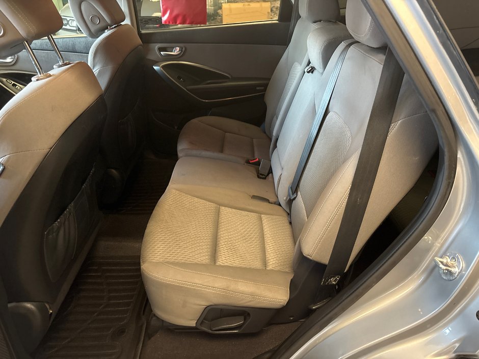 2017 Hyundai Santa Fe XL