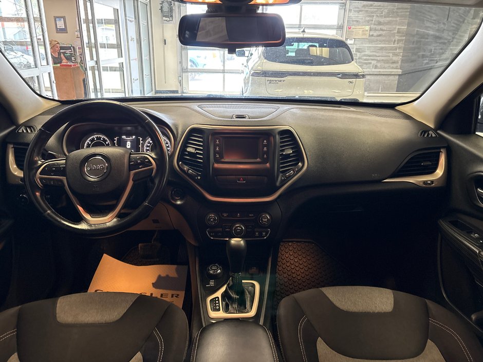 2014 Jeep Cherokee North